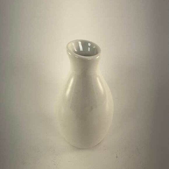 3" White Ceramic Bud Vases American Metalcraft Inc Wedding Table Centerpiece - Picture 2 of 4